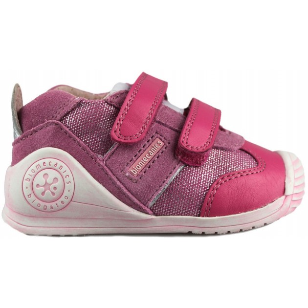 BIOMECANICS ZAPATO PUNTERA REFORZADA FUCSIA