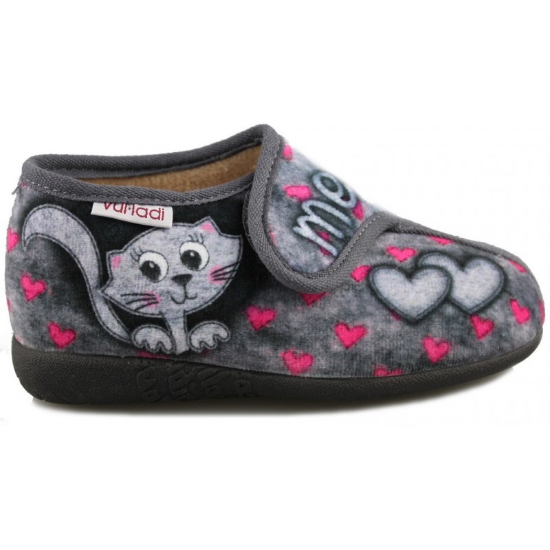 VULLADI GATA CORAZON  GRIS