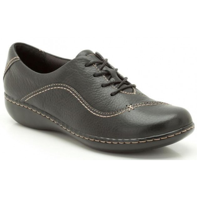 CLARKS EMBRACE LUX W BROWN
