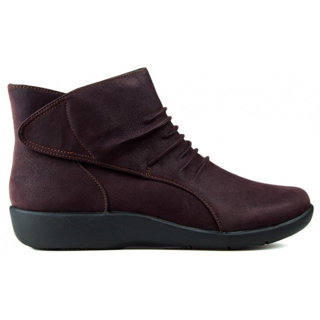 BOTINES CLARKS SILLIAN SWAY W GRANATE