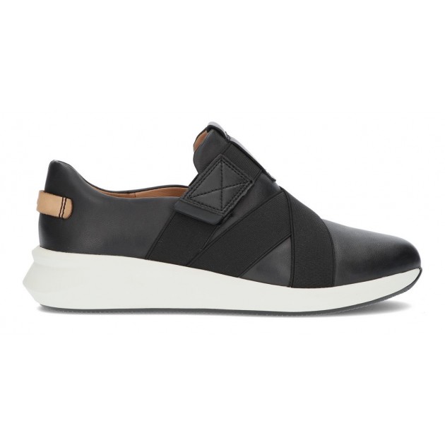 ZAPATILLAS CLARKS UN RIO STRAP BLACK ZAPATILLAS CLARKS UN RIO STRAP BLACK