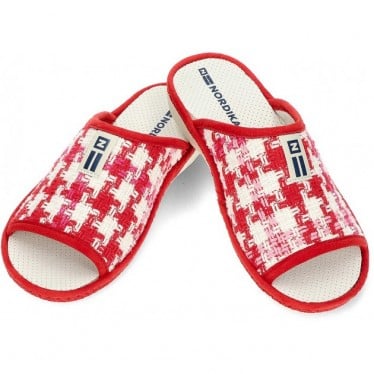 PANTUFLAS NORDIKAS 1835 BOREAL ROJO