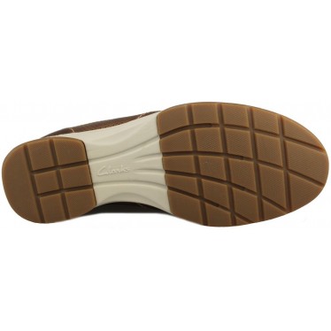 CLARKS STAFFORD PARK 5 M  TAN