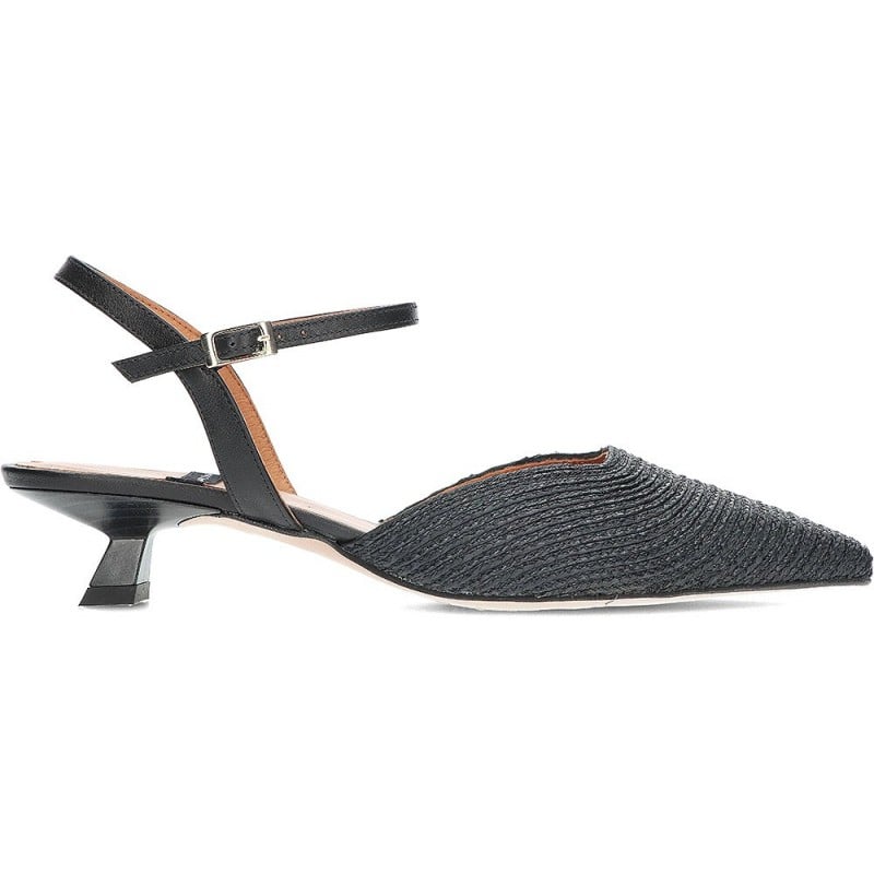 Zapato de salón ANGEL ALARCON Lea 25057 NEGRO