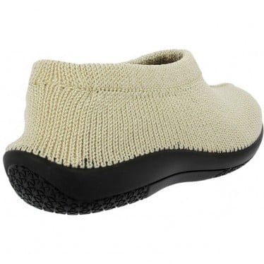 Zapatillas para mujer DOCTOR CUTILLAS 54710 BEIG