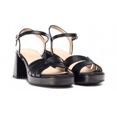 Sandalias con tacón WONDERS Danna G-6810 NEGRO
