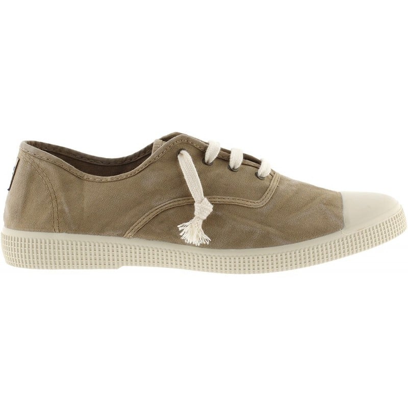 Deportiva para mujer Victoria 1661101 Inglesa Lona ARENA